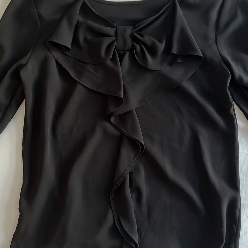 Black shirt with bow detail on back, size S